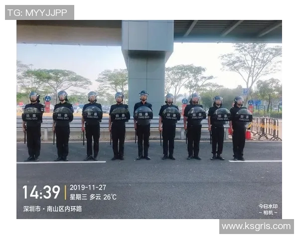 深圳极限运动队进攻战术解析与实战应用探讨 深圳极限运动队进攻战术解析与实战应用探讨